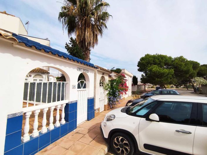 Image No.6-3 Bed Townhouse for sale