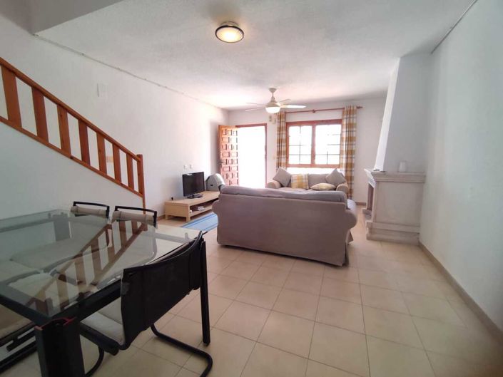 Image No.14-3 Bed Townhouse for sale