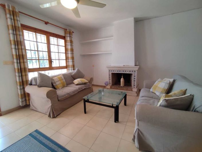 Image No.18-3 Bed Townhouse for sale