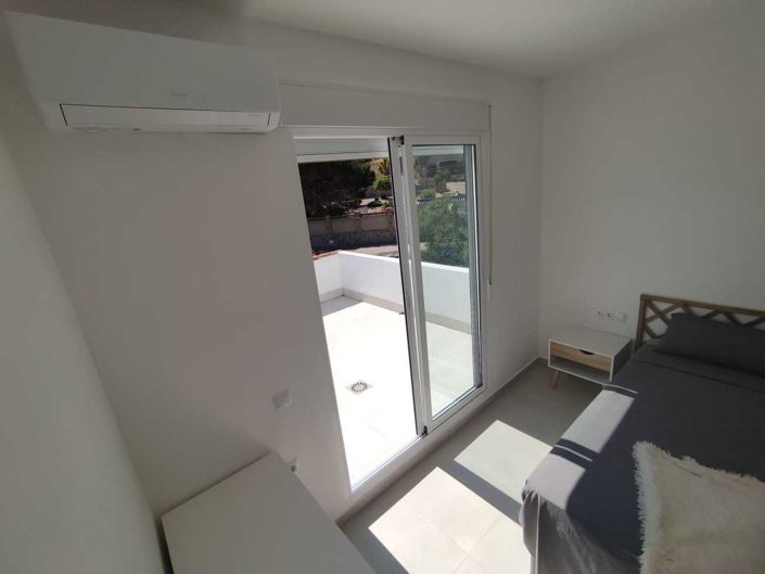 Image No.12-2 Bed Bungalow for sale