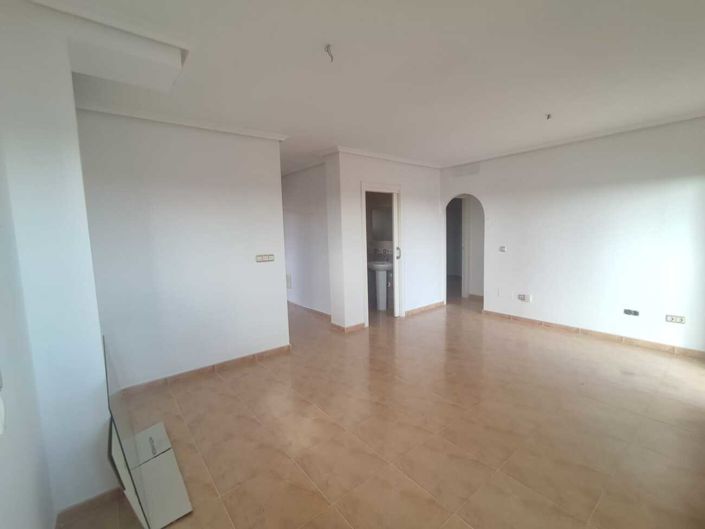 Image No.7-2 Bed Property for sale