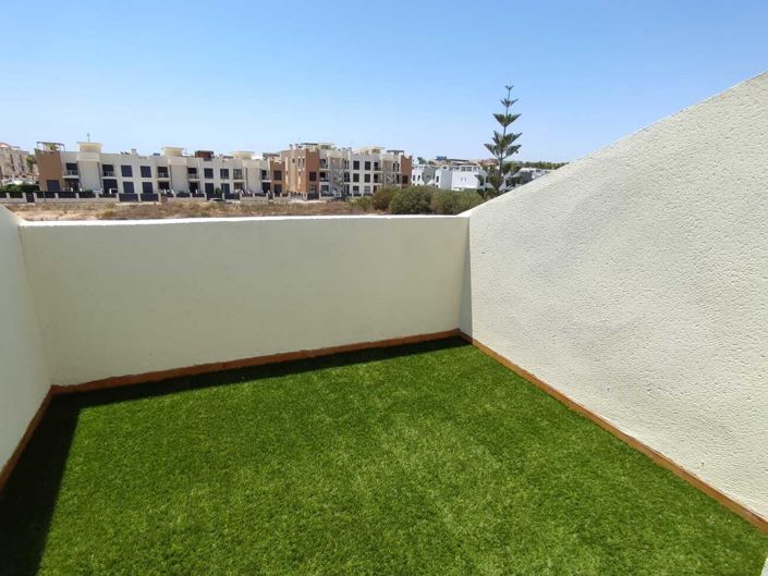 Image No.19-2 Bed House for sale