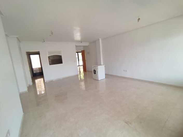 Image No.16-2 Bed Apartment for sale