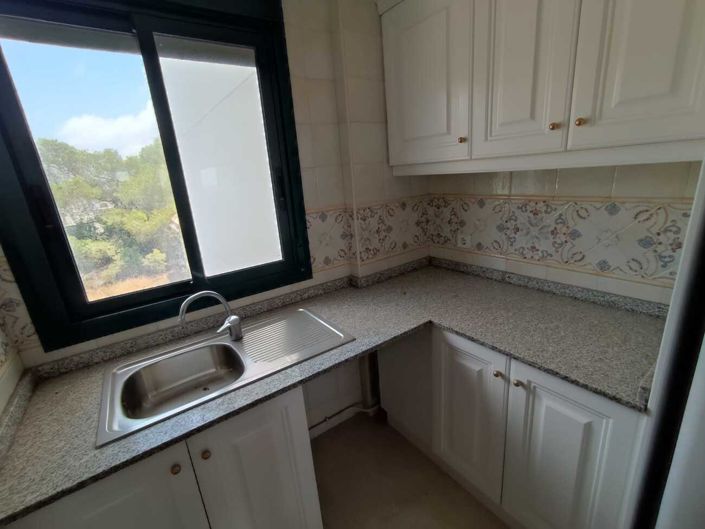 Image No.14-2 Bed Apartment for sale