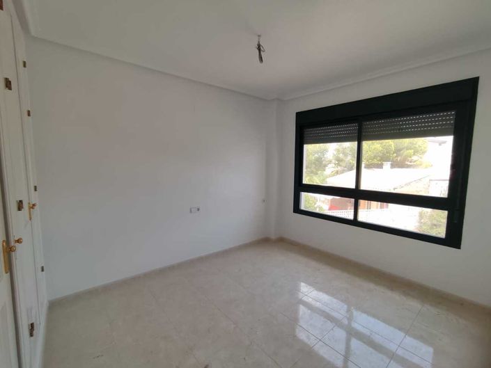 Image No.19-2 Bed Apartment for sale