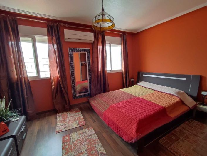 Image No.5-5 Bed Townhouse for sale