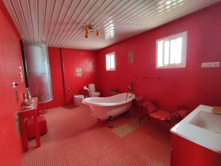 Image No.6-5 Bed Townhouse for sale