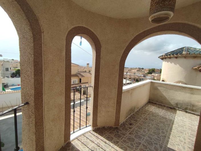 Image No.21-4 Bed Villa for sale