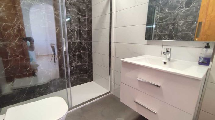 Image No.17-2 Bed Apartment for sale