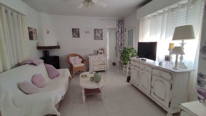 Image No.18-5 Bed Townhouse for sale