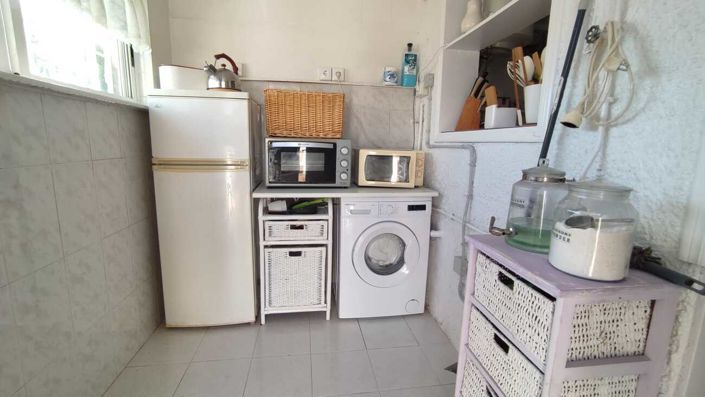 Image No.22-5 Bed Townhouse for sale