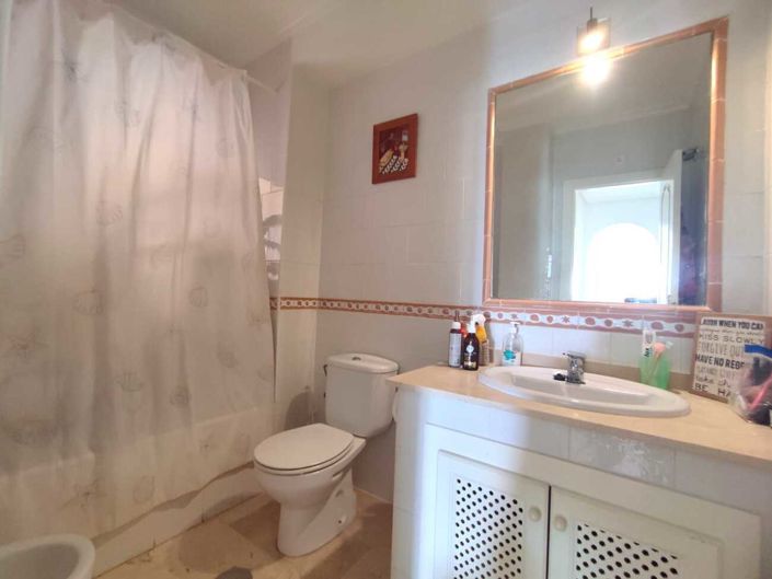 Image No.9-2 Bed Apartment for sale