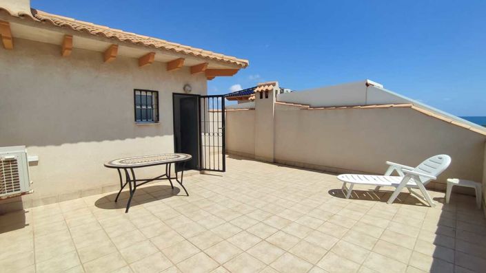 Image No.19-2 Bed Property for sale