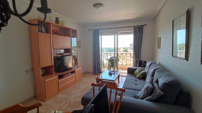 Image No.9-2 Bed Property for sale