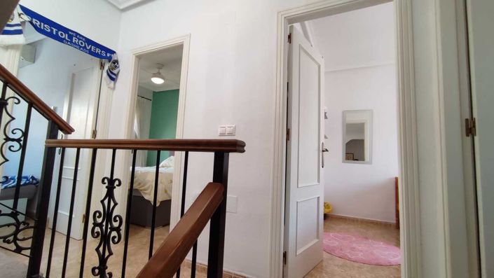 Image No.25-3 Bed Townhouse for sale