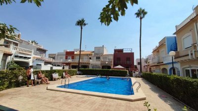 bungalow-playa-flamenca-cl137-1