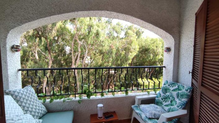 Image No.12-2 Bed Property for sale