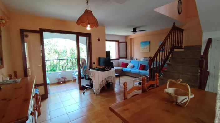 Image No.3-2 Bed Property for sale