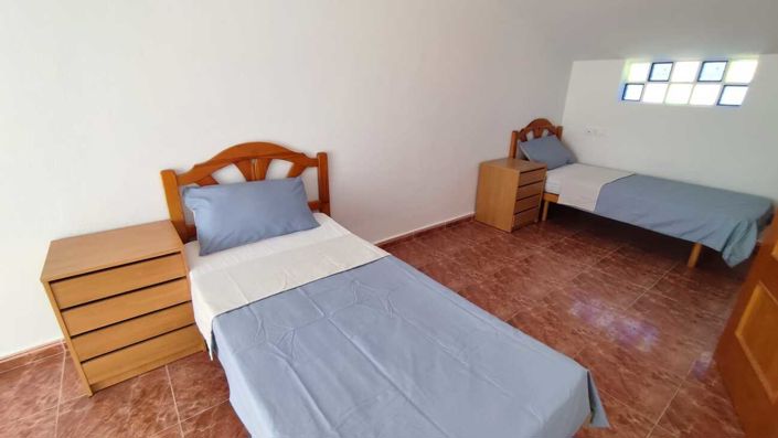 Image No.5-3 Bed Townhouse for sale