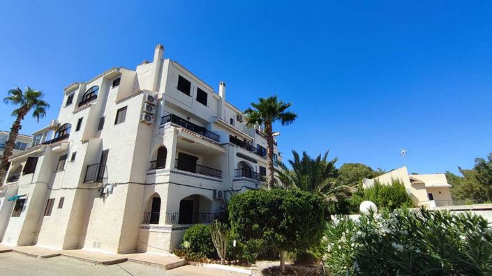 Image No.12-1 Bed Apartment for sale