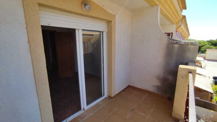 Image No.15-3 Bed Townhouse for sale