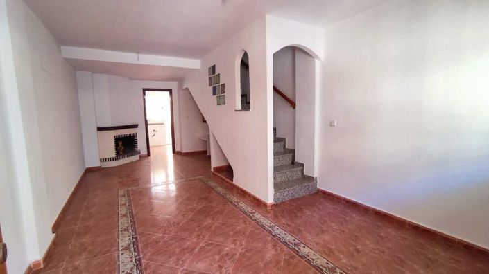 Image No.3-3 Bed Townhouse for sale