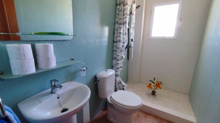 Image No.16-5 Bed Villa for sale