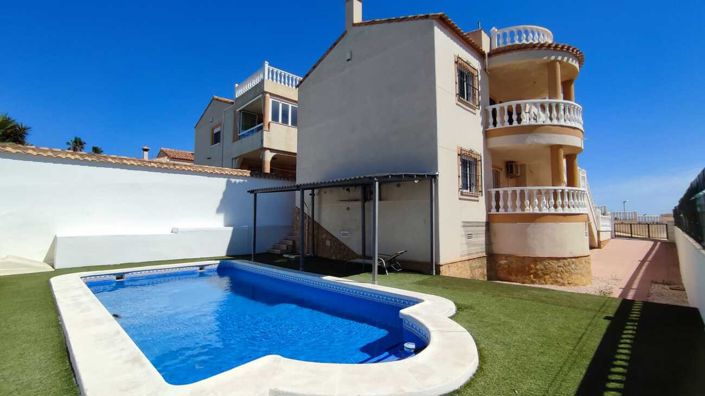 Image No.25-5 Bed Villa for sale