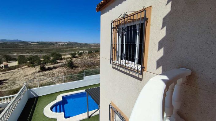 Image No.27-5 Bed Villa for sale