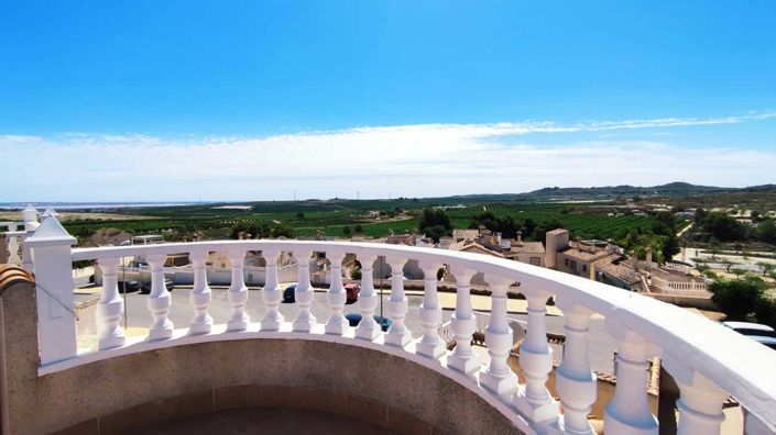 Image No.9-5 Bed Villa for sale