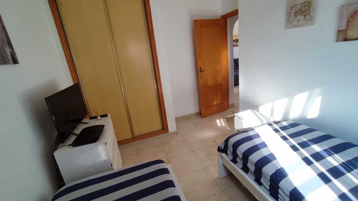 Image No.18-2 Bed Apartment for sale