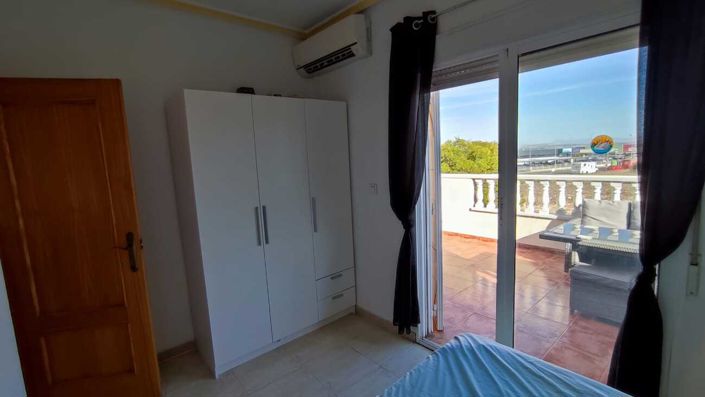 Image No.21-2 Bed Apartment for sale