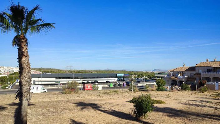 Image No.24-2 Bed Apartment for sale