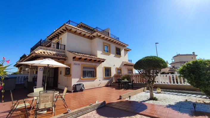 Image No.11-2 Bed Villa for sale