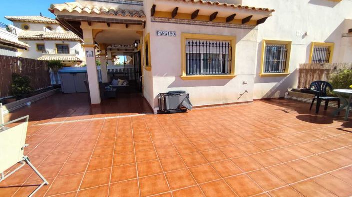 Image No.12-2 Bed Villa for sale