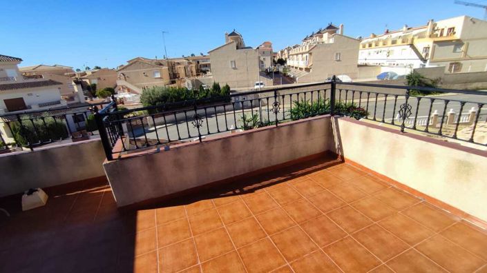 Image No.8-2 Bed Villa for sale