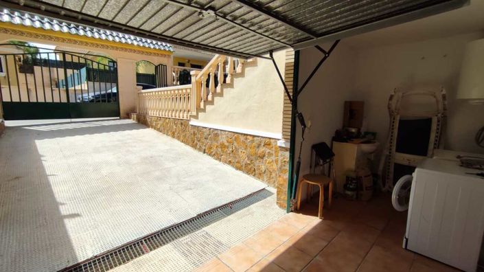 Image No.12-4 Bed Villa for sale