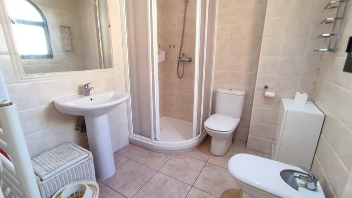 Image No.19-4 Bed Villa for sale