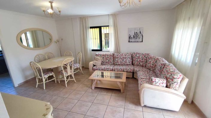 Image No.3-4 Bed Villa for sale