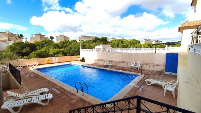 Image No.3-2 Bed Villa for sale