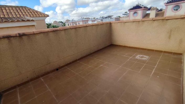 Image No.22-2 Bed Villa for sale