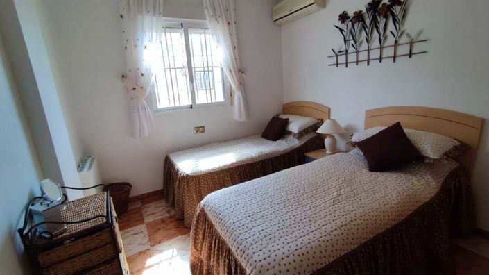 Image No.17-2 Bed Villa for sale