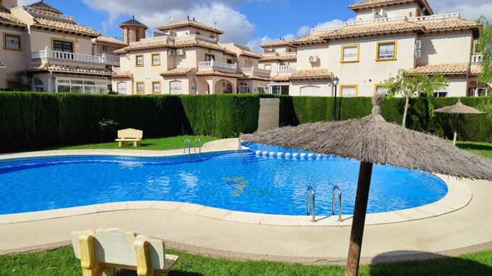 Image No.21-2 Bed Villa for sale