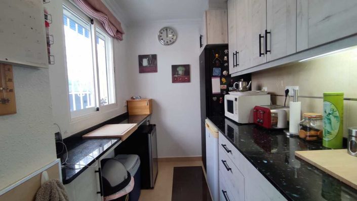 Image No.17-2 Bed Townhouse for sale