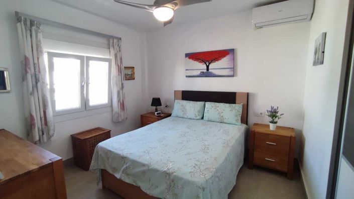 Image No.22-2 Bed Townhouse for sale