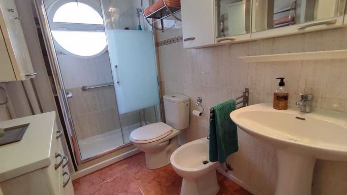 Image No.21-3 Bed Villa for sale