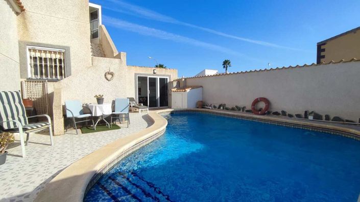 Image No.35-4 Bed Villa for sale