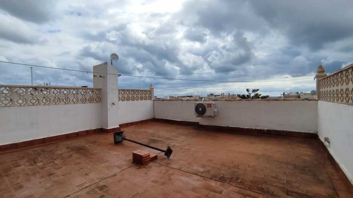 Image No.10-2 Bed Apartment for sale