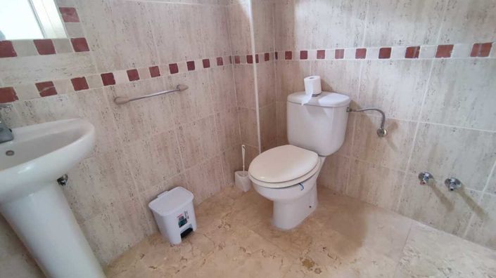 Image No.18-3 Bed Villa for sale