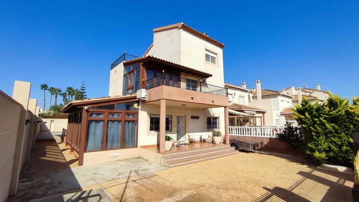 Image No.12-5 Bed Villa for sale